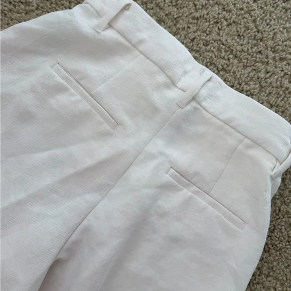 Aritzia Wilfred Cream Women's Shorts - Picture 2 of 4